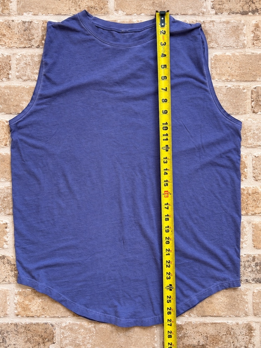 Lululemon Muscle Tank - Picture 2 of 3